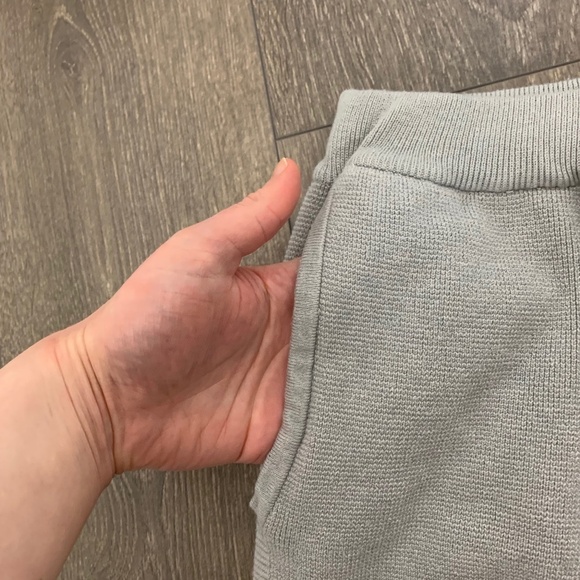 Anthropologie One Grey Day Venus Joggers Sweat Pants Grey Knit Size Small - Picture 11 of 16